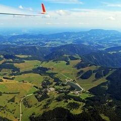 Flugwegposition um 14:26:23: Aufgenommen in der Nähe von Gemeinde Breitenau am Hochlantsch, 8614, Österreich in 2249 Meter